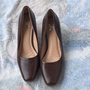 Brand new dressing shoes